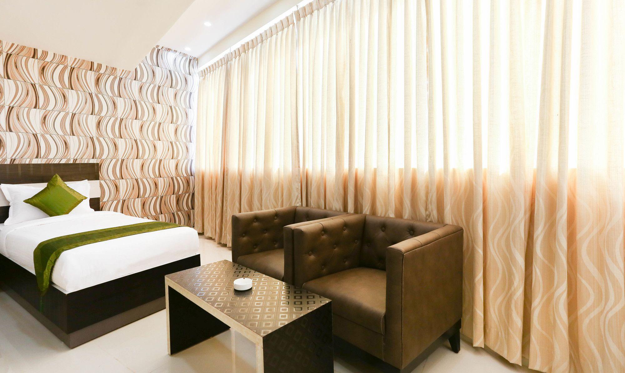 Fabhotel Rotano Suites - Yelahanka بنغالور المظهر الخارجي الصورة