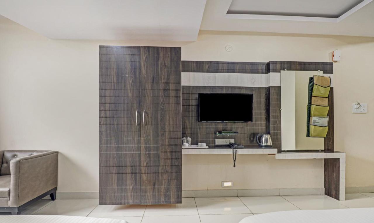 Fabhotel Rotano Suites - Yelahanka بنغالور المظهر الخارجي الصورة
