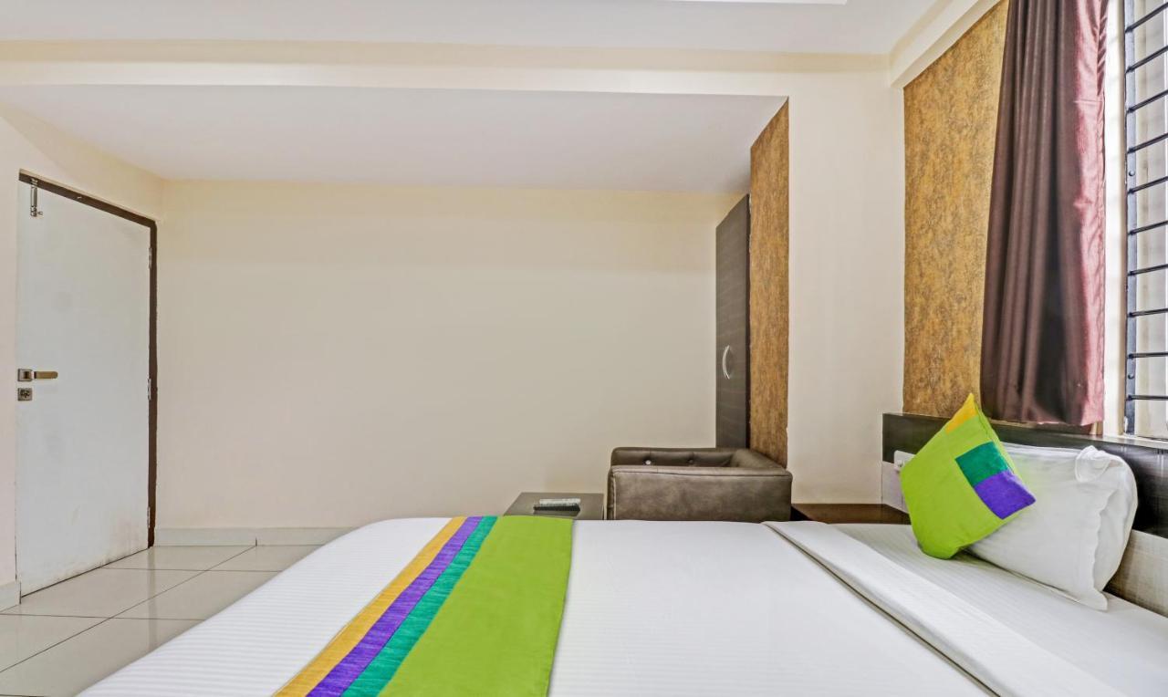 Fabhotel Rotano Suites - Yelahanka بنغالور المظهر الخارجي الصورة