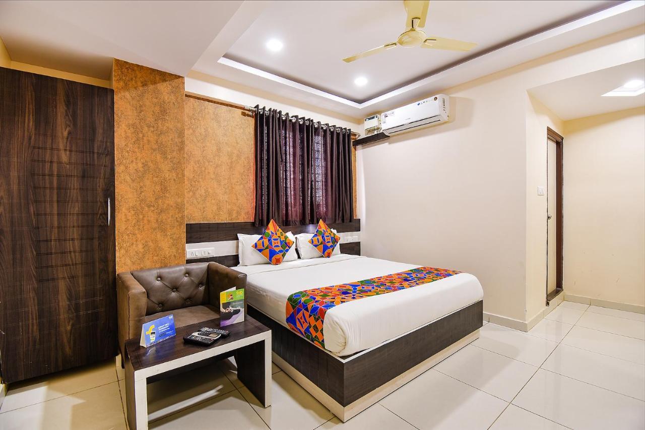 Fabhotel Rotano Suites - Yelahanka بنغالور المظهر الخارجي الصورة