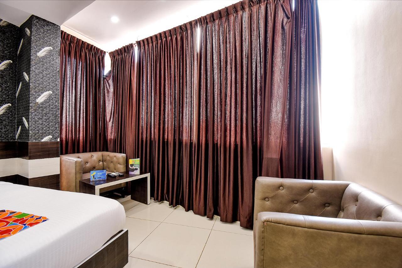 Fabhotel Rotano Suites - Yelahanka بنغالور المظهر الخارجي الصورة