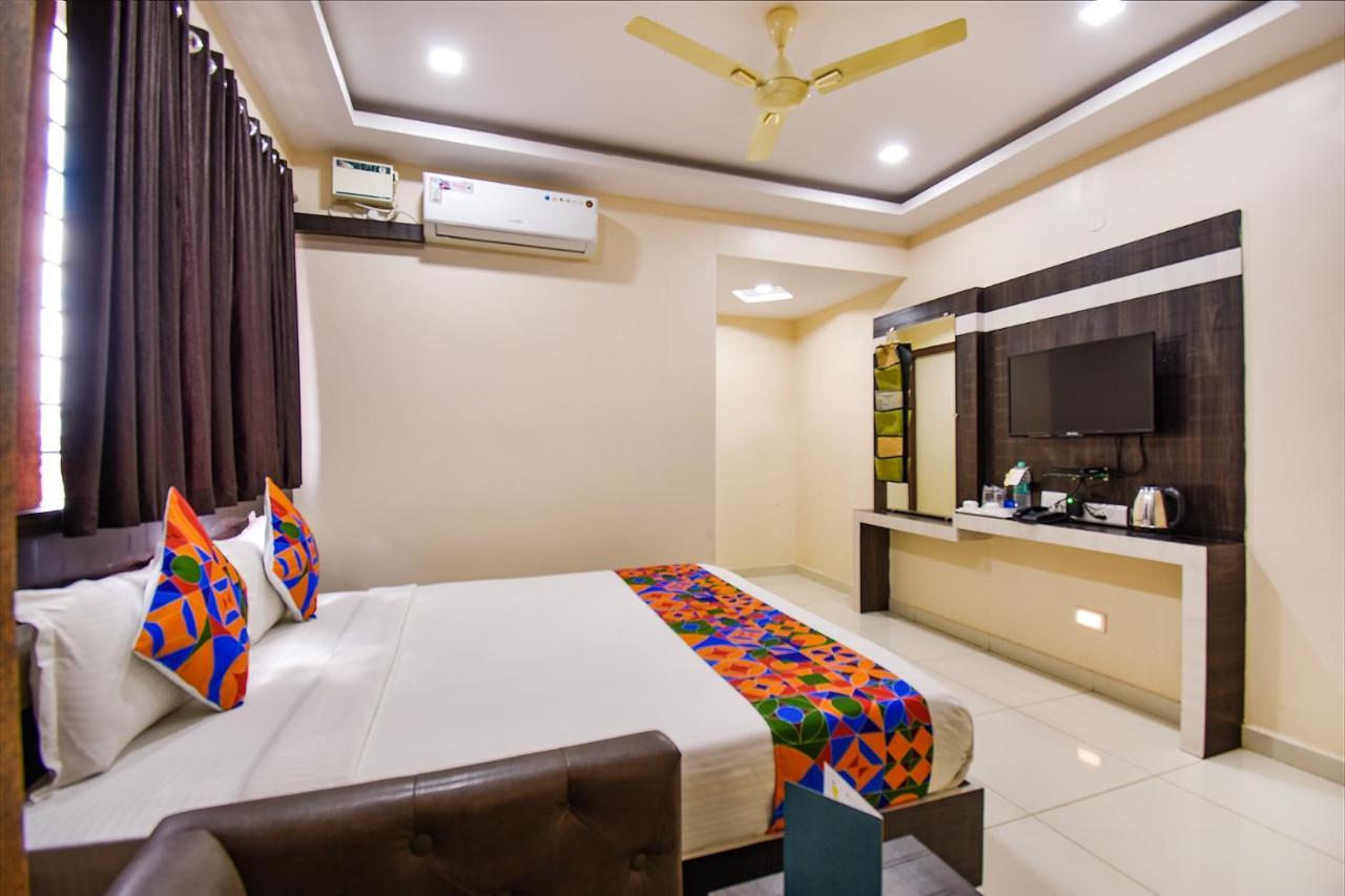 Fabhotel Rotano Suites - Yelahanka بنغالور المظهر الخارجي الصورة