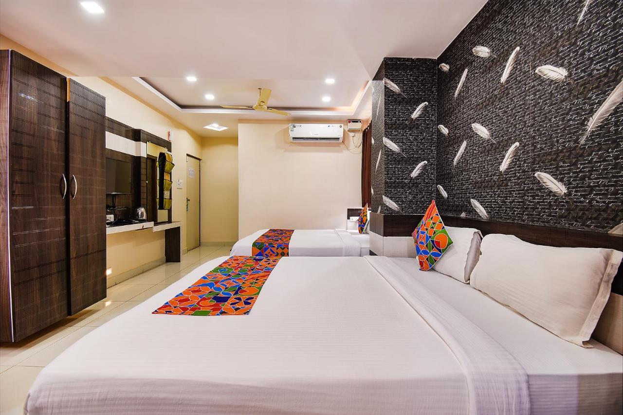 Fabhotel Rotano Suites - Yelahanka بنغالور المظهر الخارجي الصورة